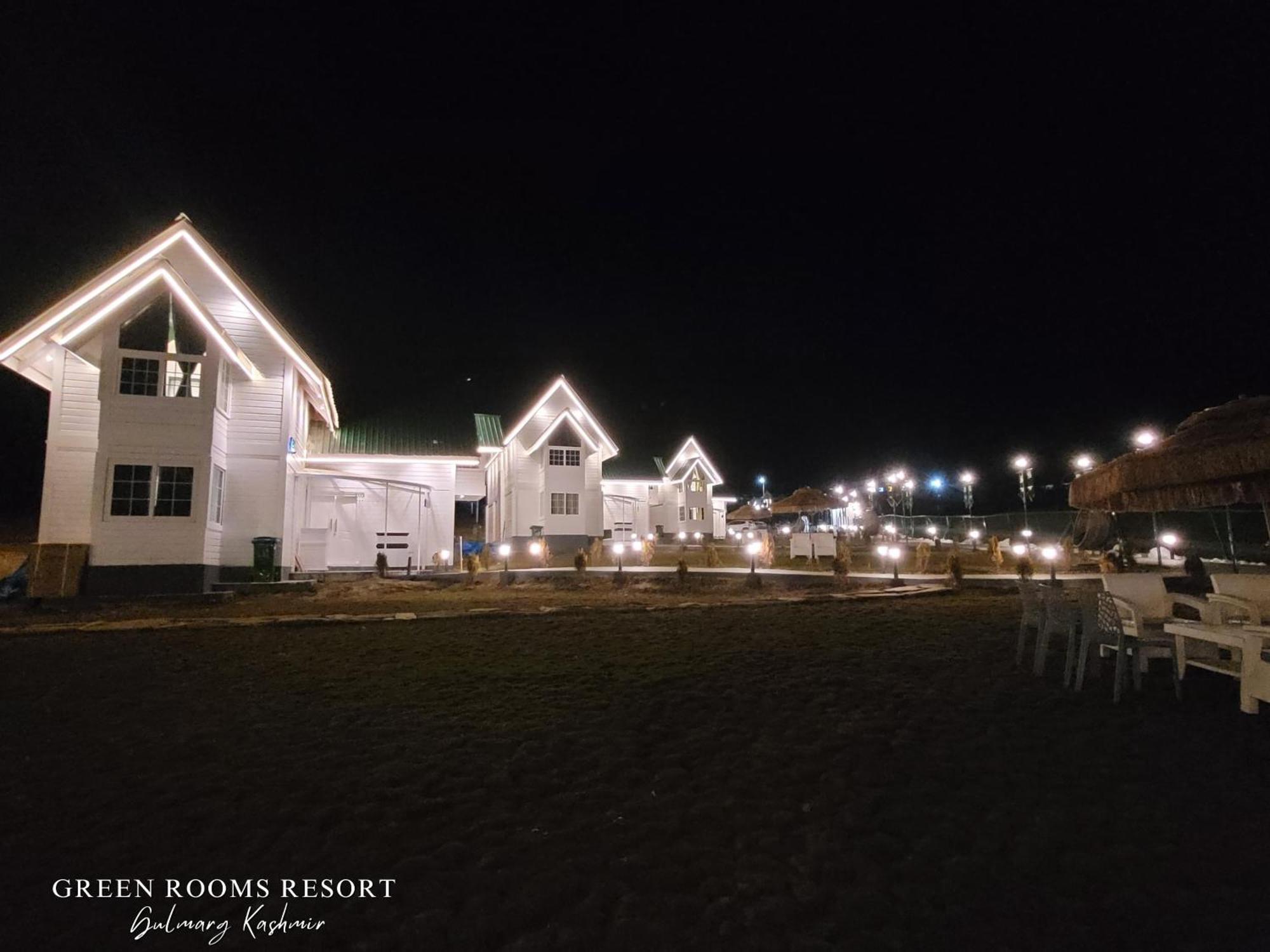 Green Rooms Resort Gulmarg Luaran gambar