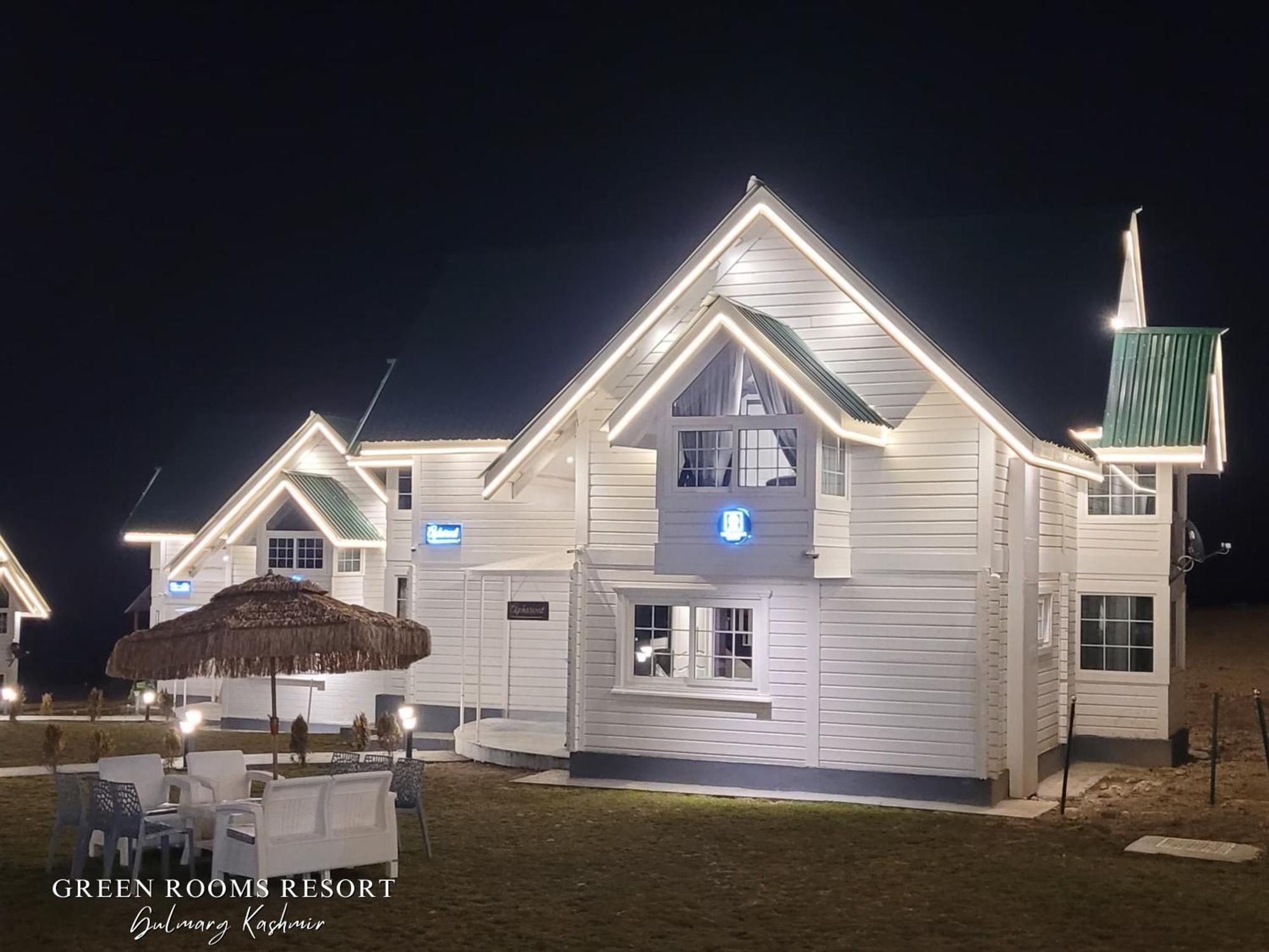 Green Rooms Resort Gulmarg Luaran gambar