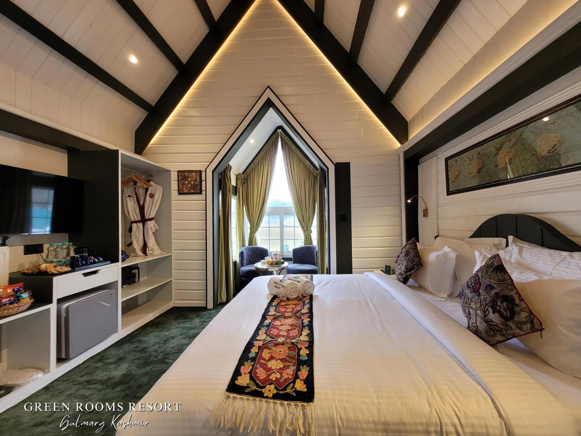 Green Rooms Resort Gulmarg Luaran gambar